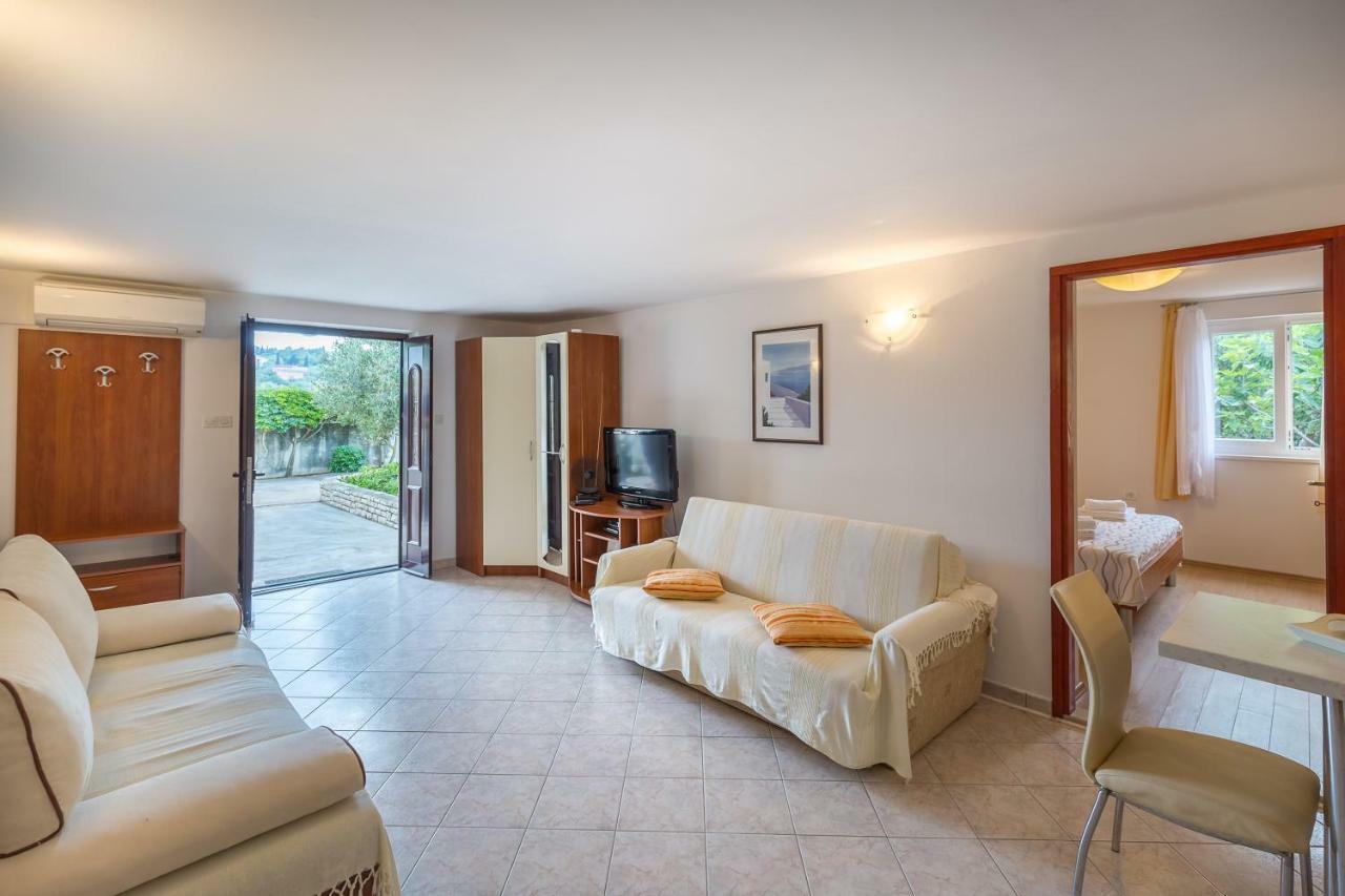 Beach Apartment M & B Poljana  Luaran gambar