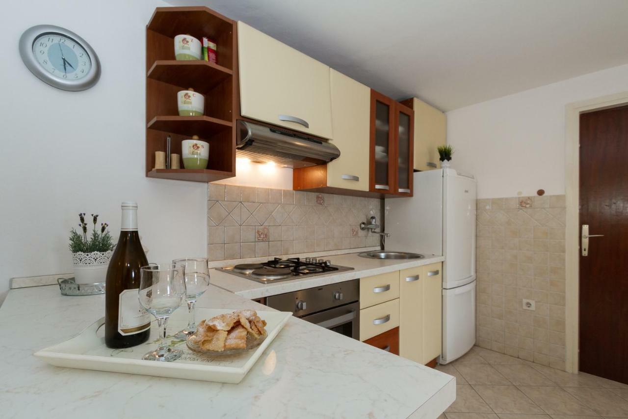 Beach Apartment M & B Poljana  Luaran gambar