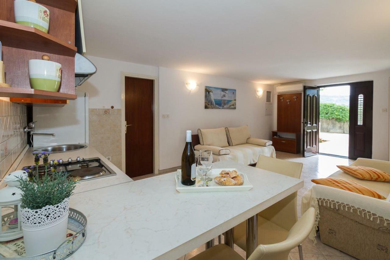 Beach Apartment M & B Poljana  Luaran gambar